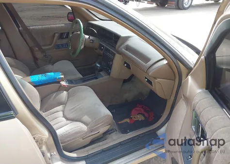 1994 Oldsmobile Cutlass Supreme S z USA, uszkodzony, nr VIN 1G3WH55M6RD388952